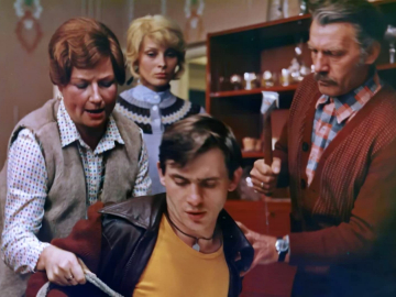 News Wyj�cie awaryjne – prowincjonalne �ycie Polski Ludowej