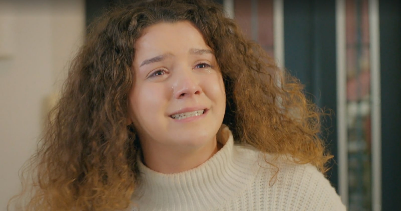 News Mi�o�� i nadzieja odc. 100. Melis chce otru� Zeynep? Streszczenie 100 odc.