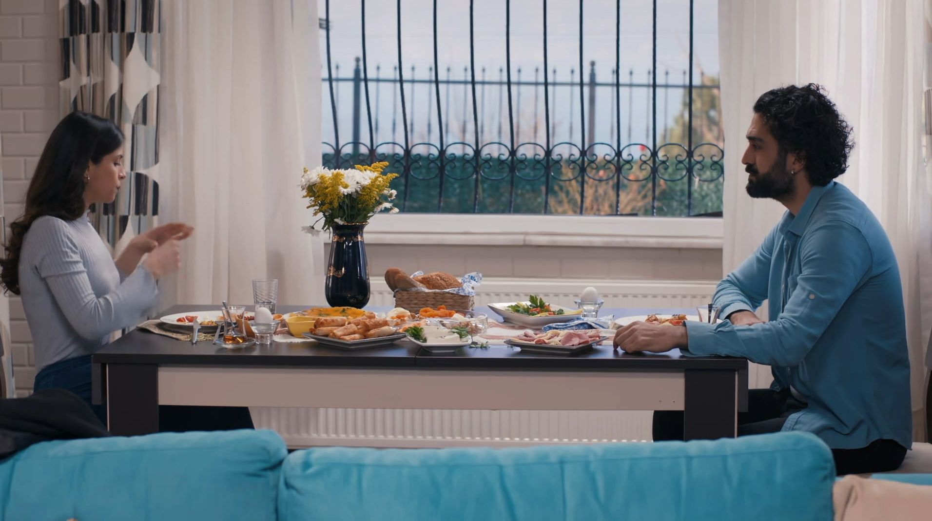 News Dziedzictwo odc. 721 i 722 streszczenie. Ferit ukrywa si w pokoju Ayse...?!