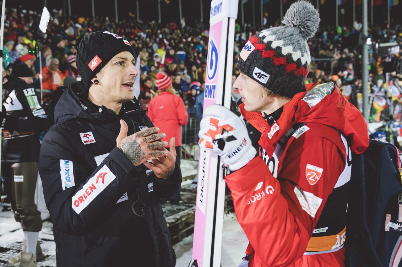 News  Skoki narciarskie w Engelbergu. Przed nami Zawody Pucharu �wiata w Engelbergu