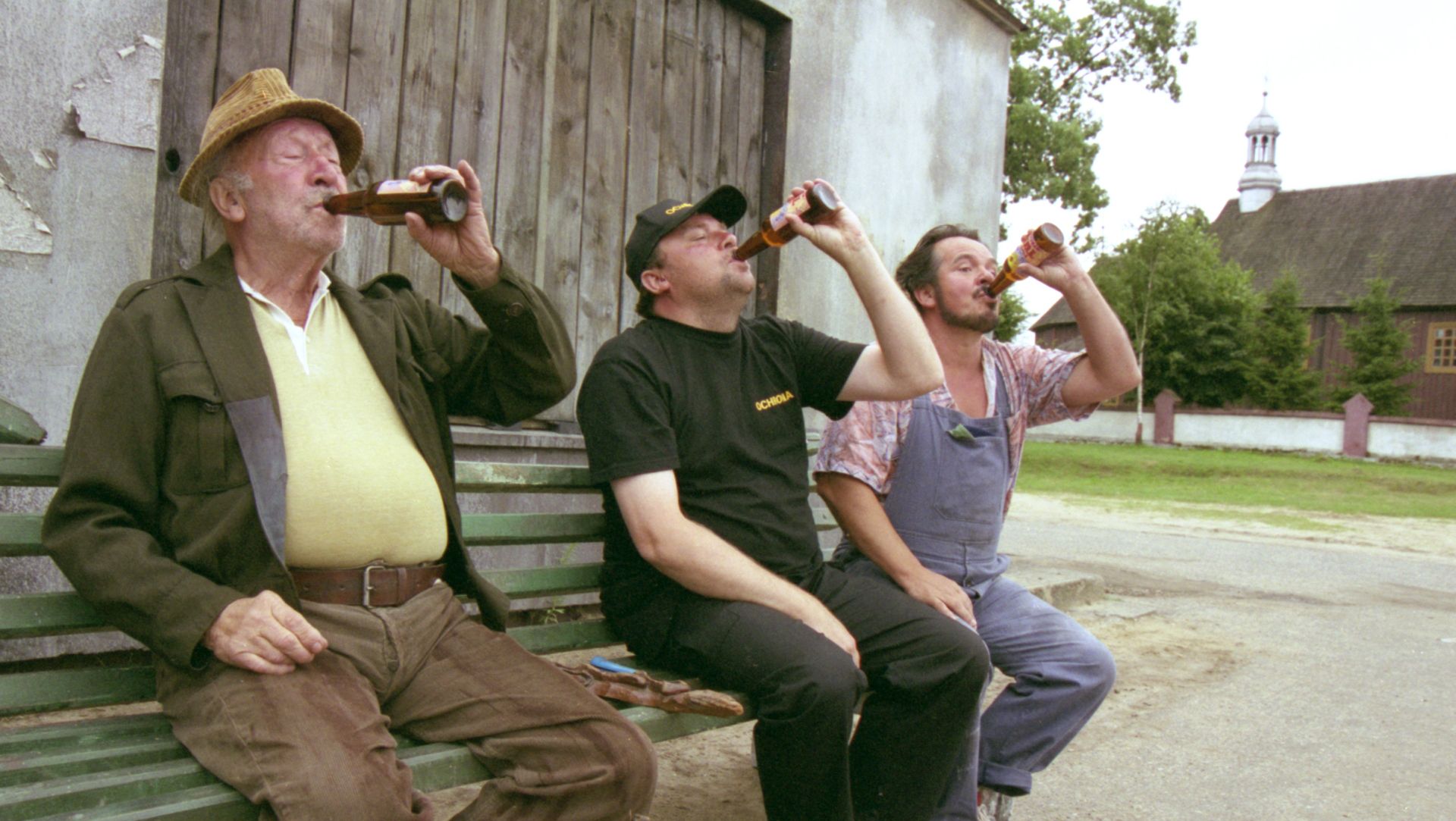 News Ranczo - odc. 4. Lucy pr�buje zaradzi� przemocy w rodzinie. Streszczenie 4 i 5 odc.