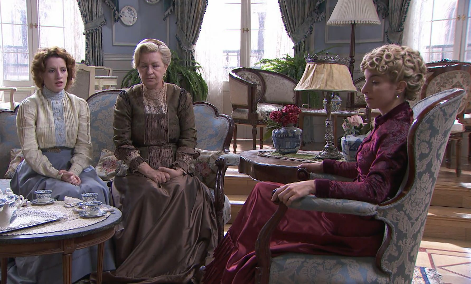 News Akacjowa 38 odc. 666. Cayetana oskar�a Ursul� o otrucie Tirsa i �mier� Carloty! Streszczenie 666 i 667 odc. 