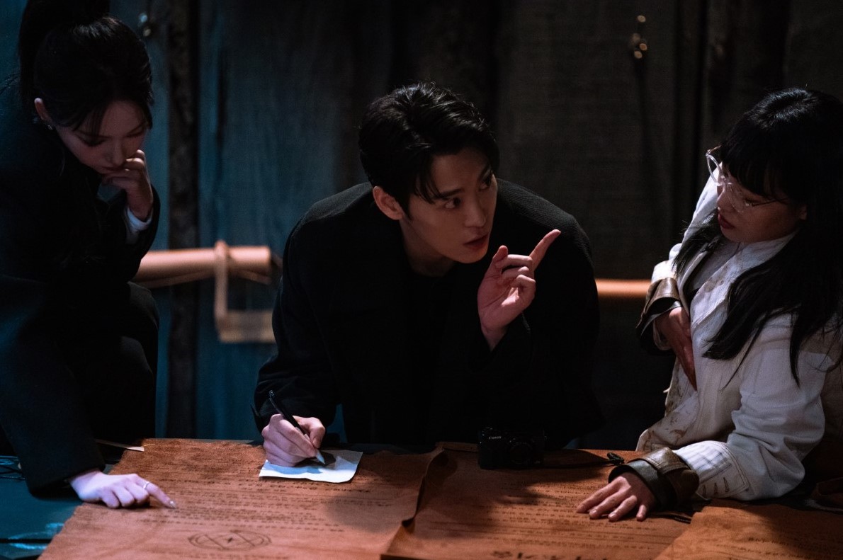 News „Badacze tajemnic” – improwizowany korea�ski program w�a�nie trafi� na Netfliksa!