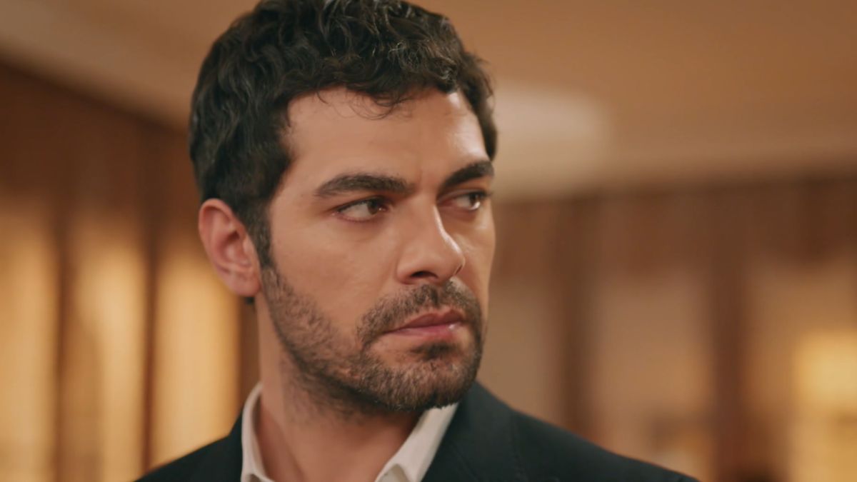 News Wichrowe Wzgrze - 319 odc. Zeynep i Halil trafiaj na trop w ledztwie! Streszczenie 319 i 320 odc. 