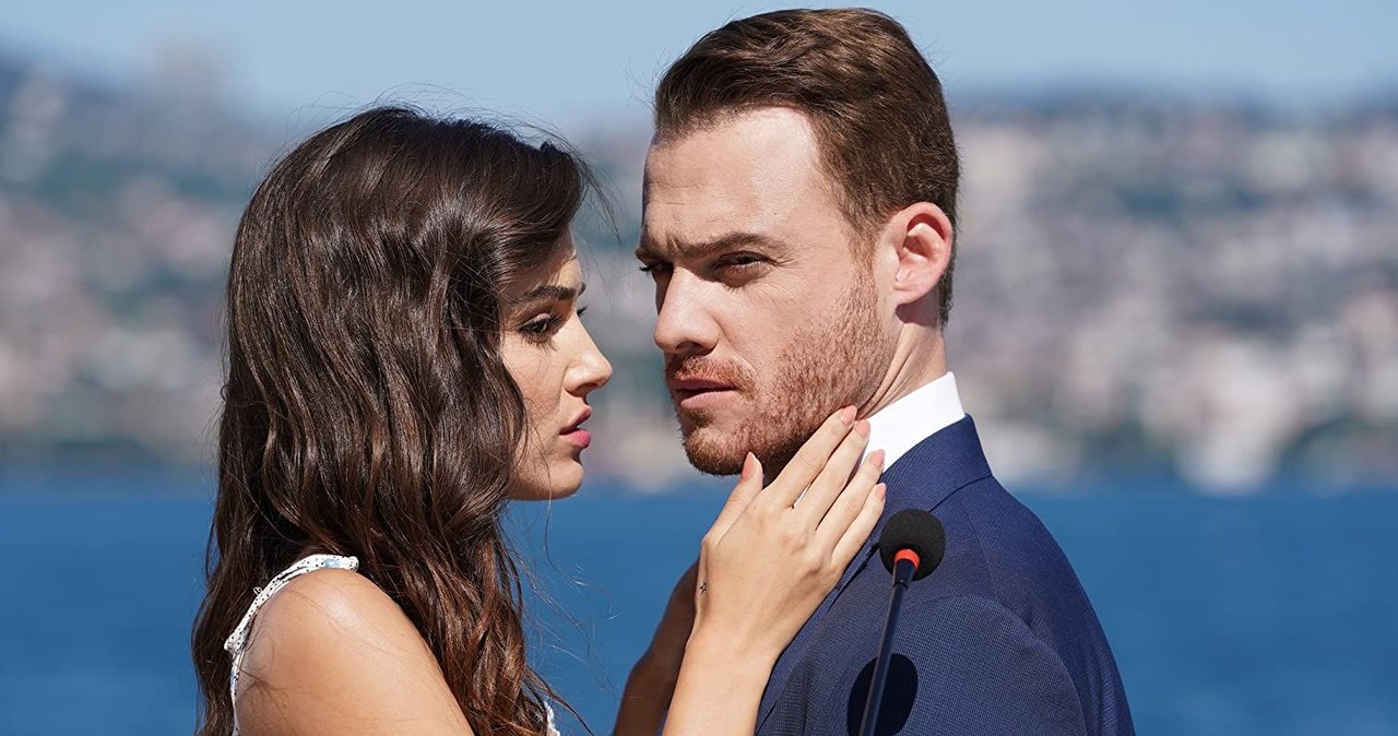 News Zapukaj do moich drzwi - 28 odc. Eda wyrzuca Serkanowi, �e jej nie przeprosi�. Streszczenie 28 i 29 odc. 