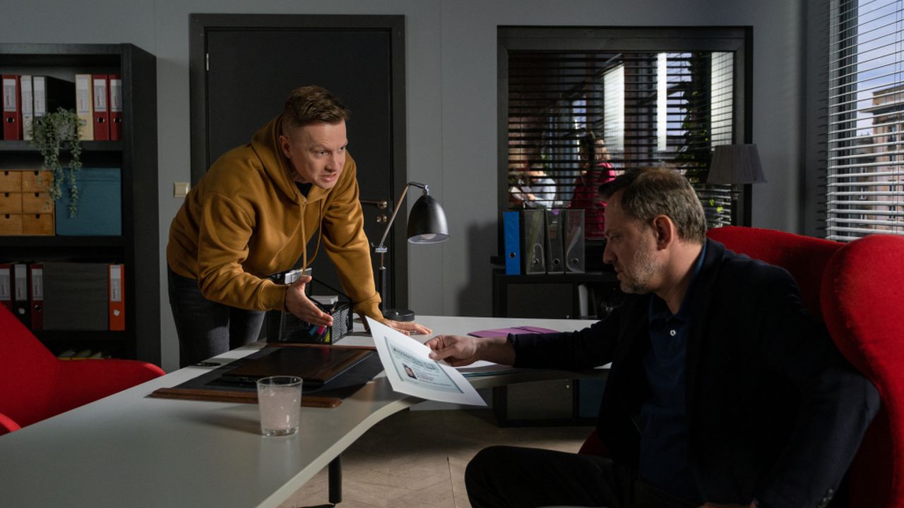 News Na Wsp�lnej - 3870 odc. Czy Iga wie, z kim si� zadaje? Streszczenie 3870 i 3871 odcinka