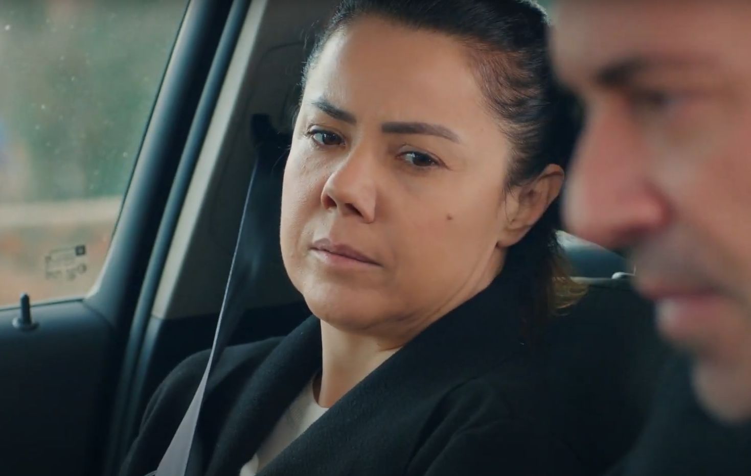 News Mi�o�� i nadzieja  - odc. 41. Czy matka Zeynep wyjdzie z wi�zienia Streszczenie 41 i 42 odc.