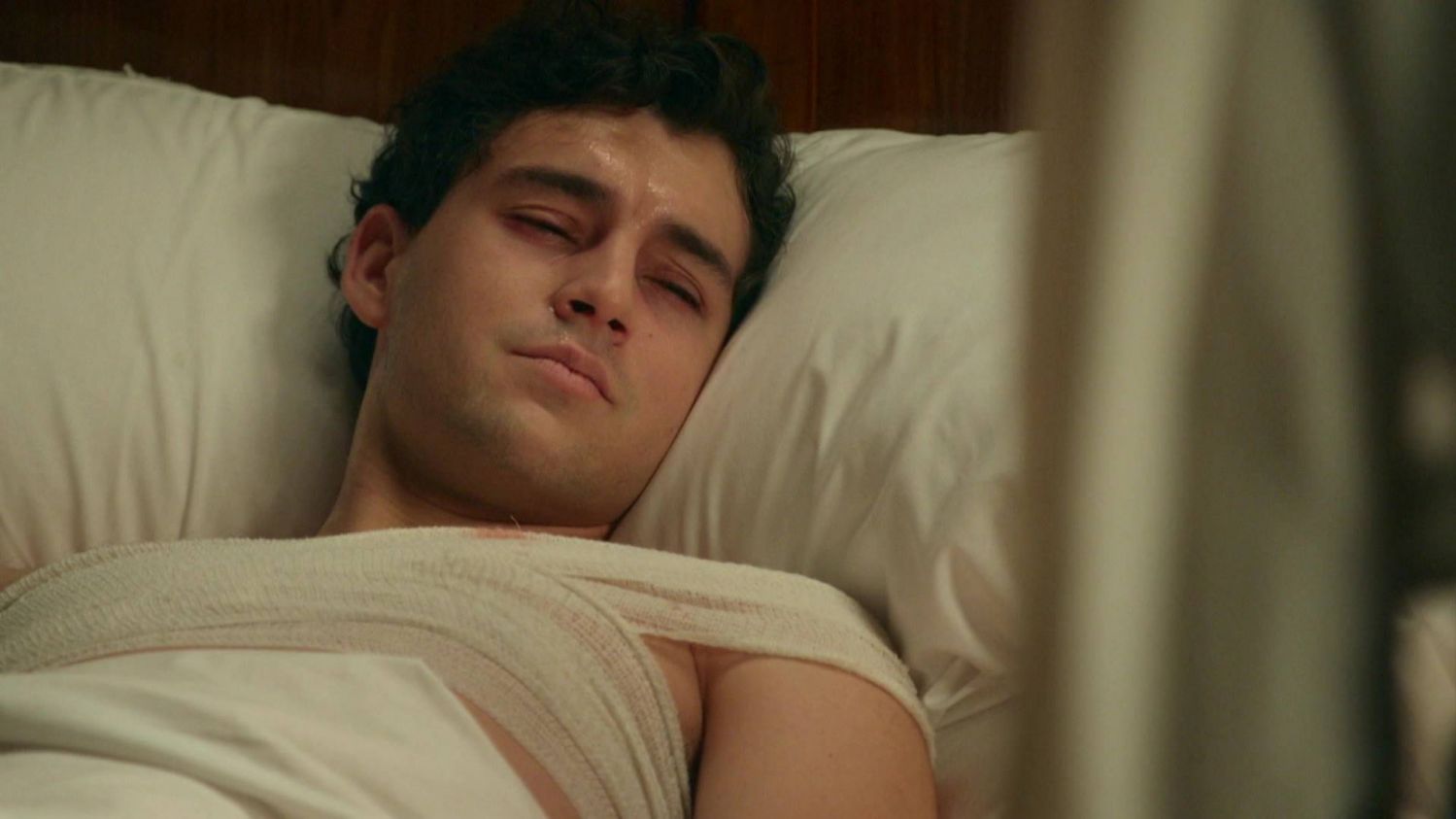 News La Promesa - pa�ac tajemnic - 350 odc. Jana ratuje Curra. Mar�a wraca do pa�acu. Streszczenie 350 i 351 odc.