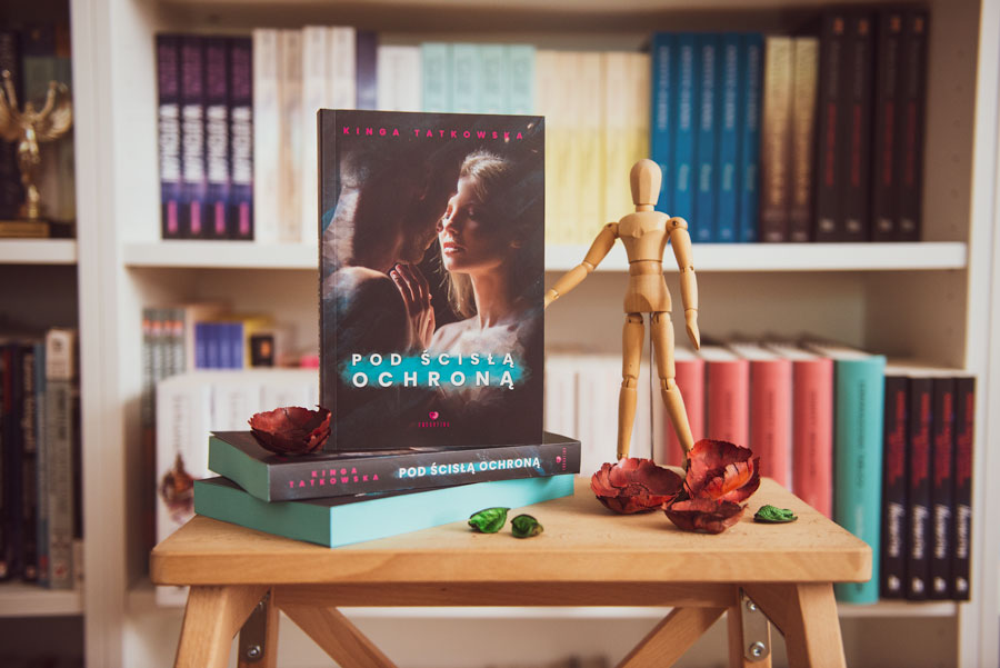 News Nigdy wcze�niej nie gro�ono mi �mierci�. Fragment ksi��ki „Pod �cis�� ochron�