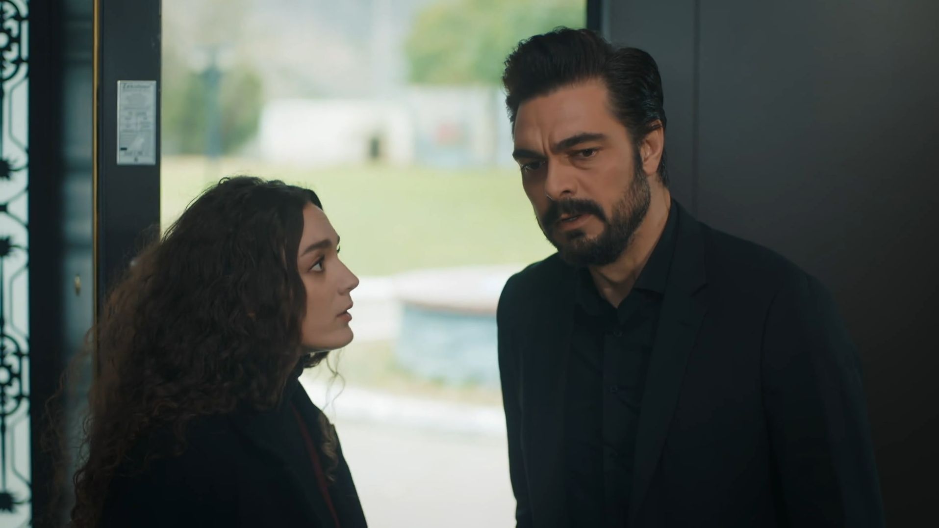 News Dziedzictwo odc. 702 i 703 streszczenie. Nana ma dosta od Yamana piercie uczniczy!!