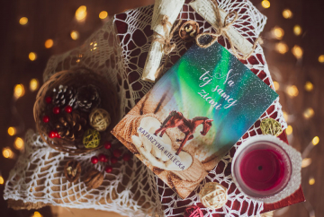 News K�ki z gararetkiem. Fragment ksi��ki „Na tej samej ziemi