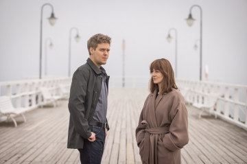 News Ruszy�y zdj�cia do ekranizacji „Kolor�w z�a”. W rolach g��wnych Maja Ostaszewska i Jakub Giersza�