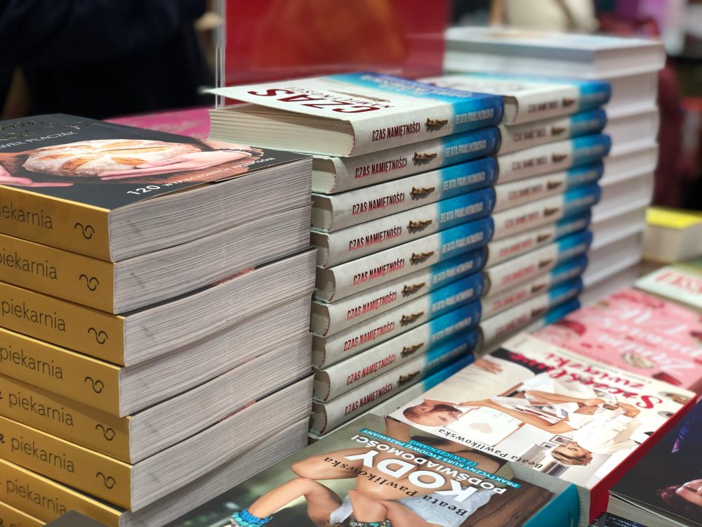 News Najciekawsze premiery ksi��ek w grudniu 2022. Co warto przeczyta�?