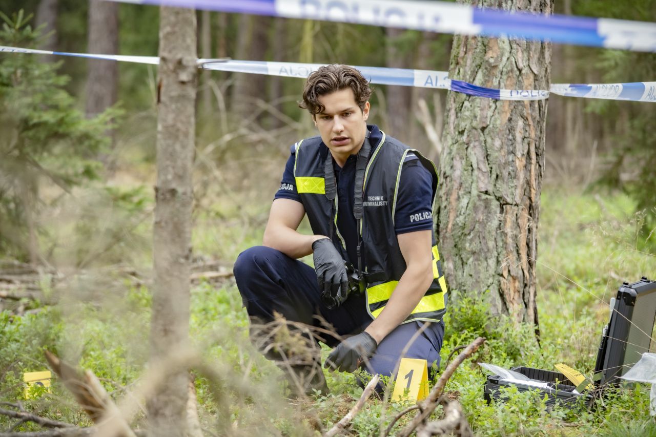 News Uroczysko - 14 odc. �ledczy wpadaj� na trop seryjnego mordercy. Streszczenie 14 i 15 odcinka