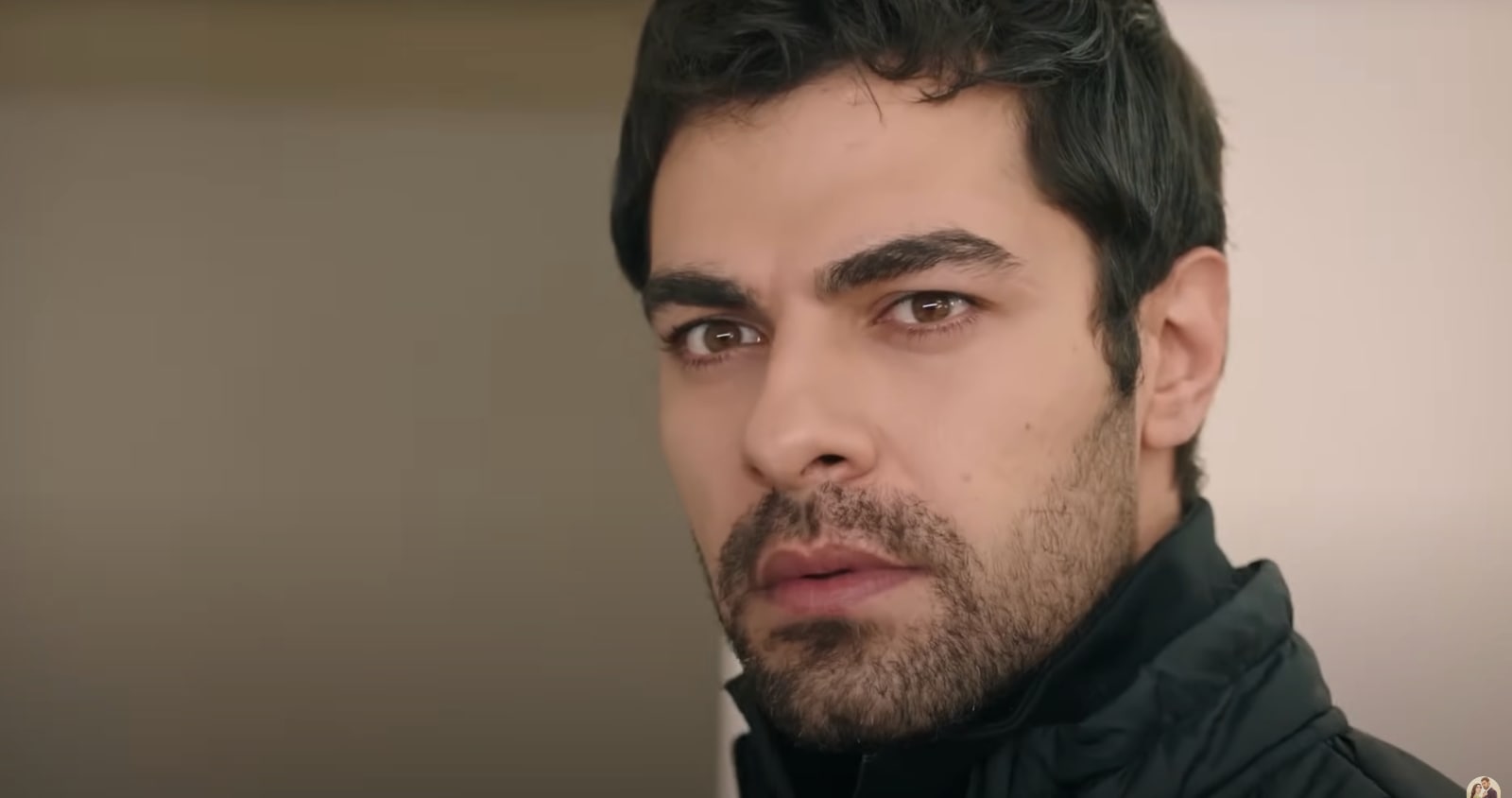 News Wichrowe wzg�rze - 76 odc. Halil ka�e wszystkim si� wynosi�! Streszczenie 76 i 77 odc. 