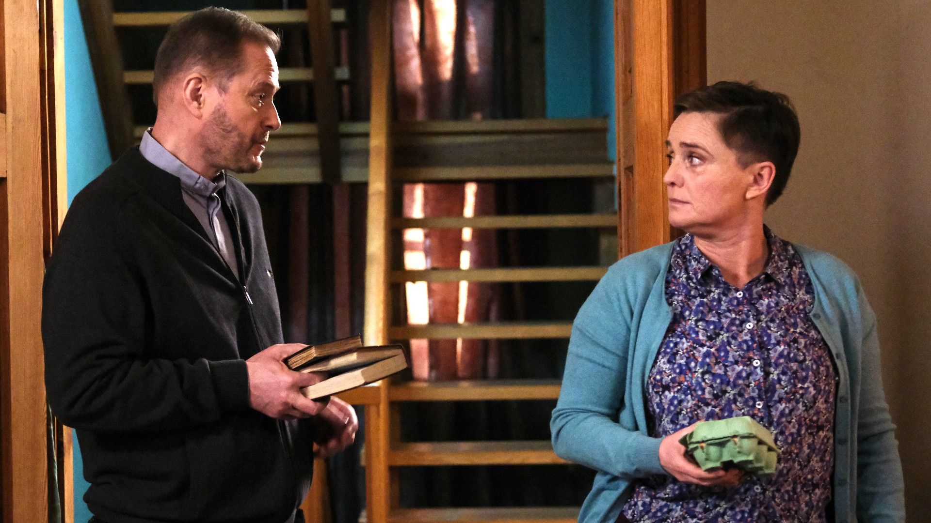 News Ojciec Mateusz 379 odc. Kto zamordowa� psychoterpeut�? Streszczenie odcink�w 379 i 380