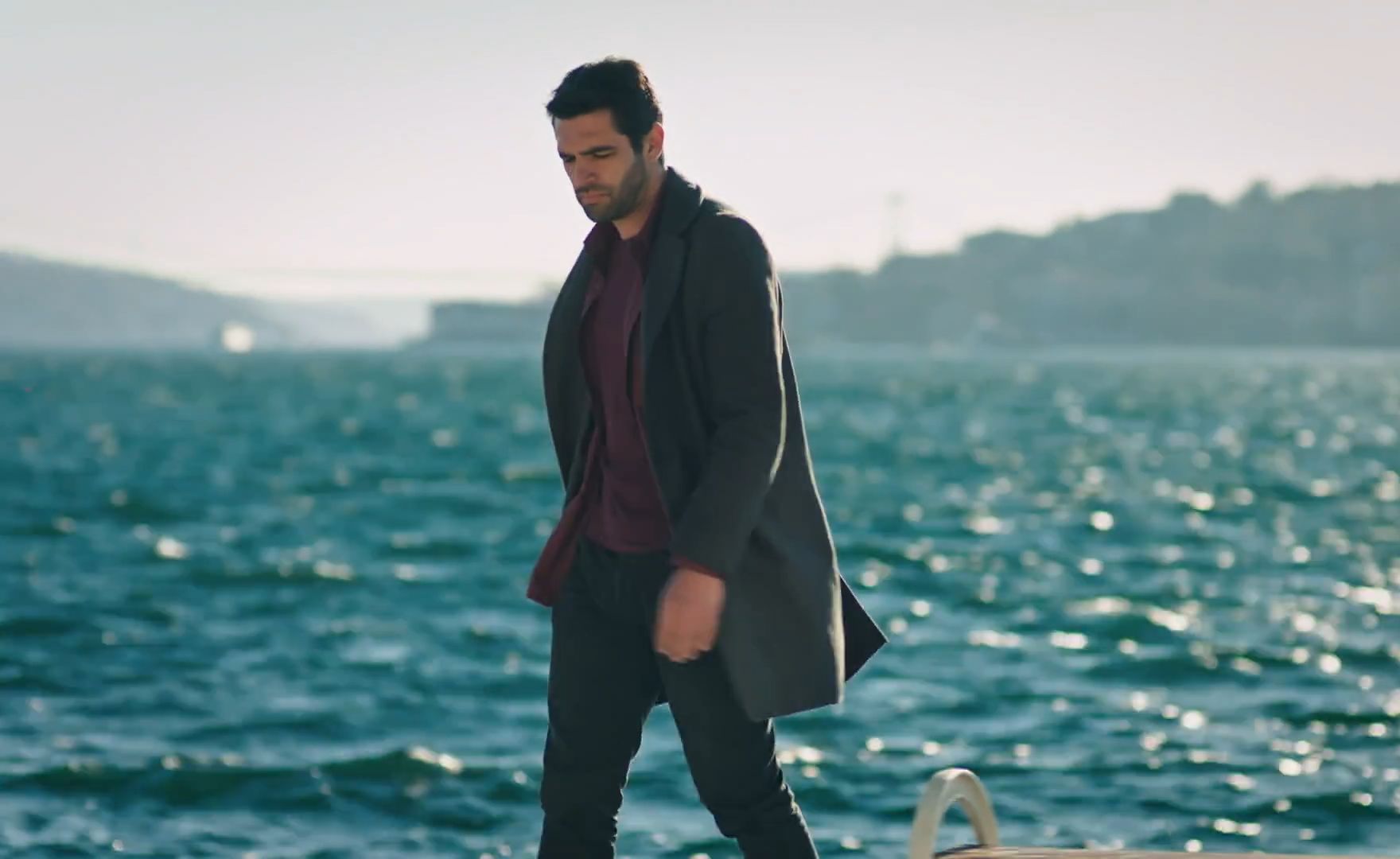 News Dziedzictwo odc. 447 i 448 streszczenie: Ali dowiaduje si�, �e zgin�a funkcjonariuszka o imieniu Duygu!