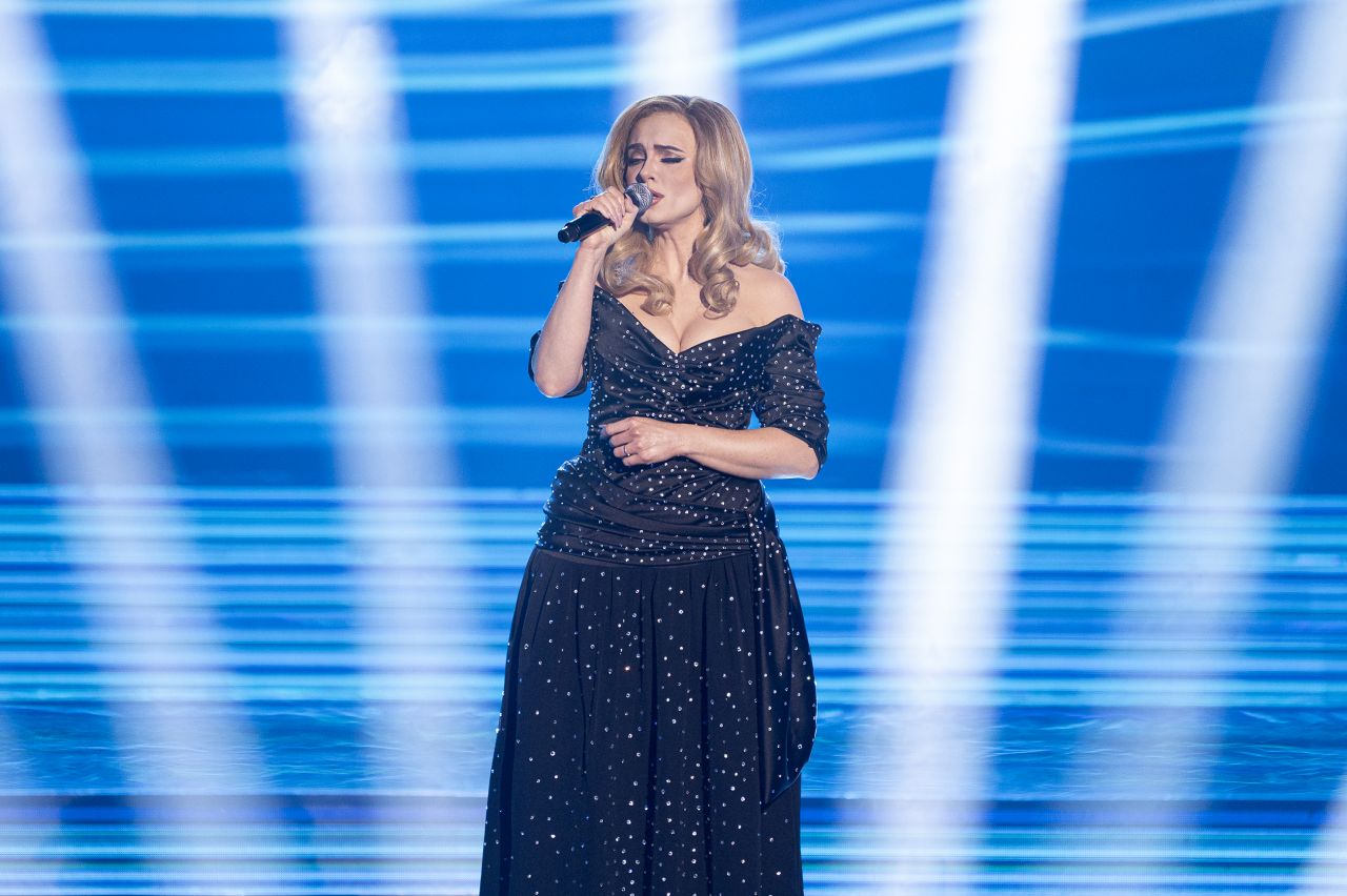 News Twoja Twarz Brzmi Znajomo. Basia Kurdej Szatan jako Adele - odcinek 6 jubileuszowej, 20 edycji programu