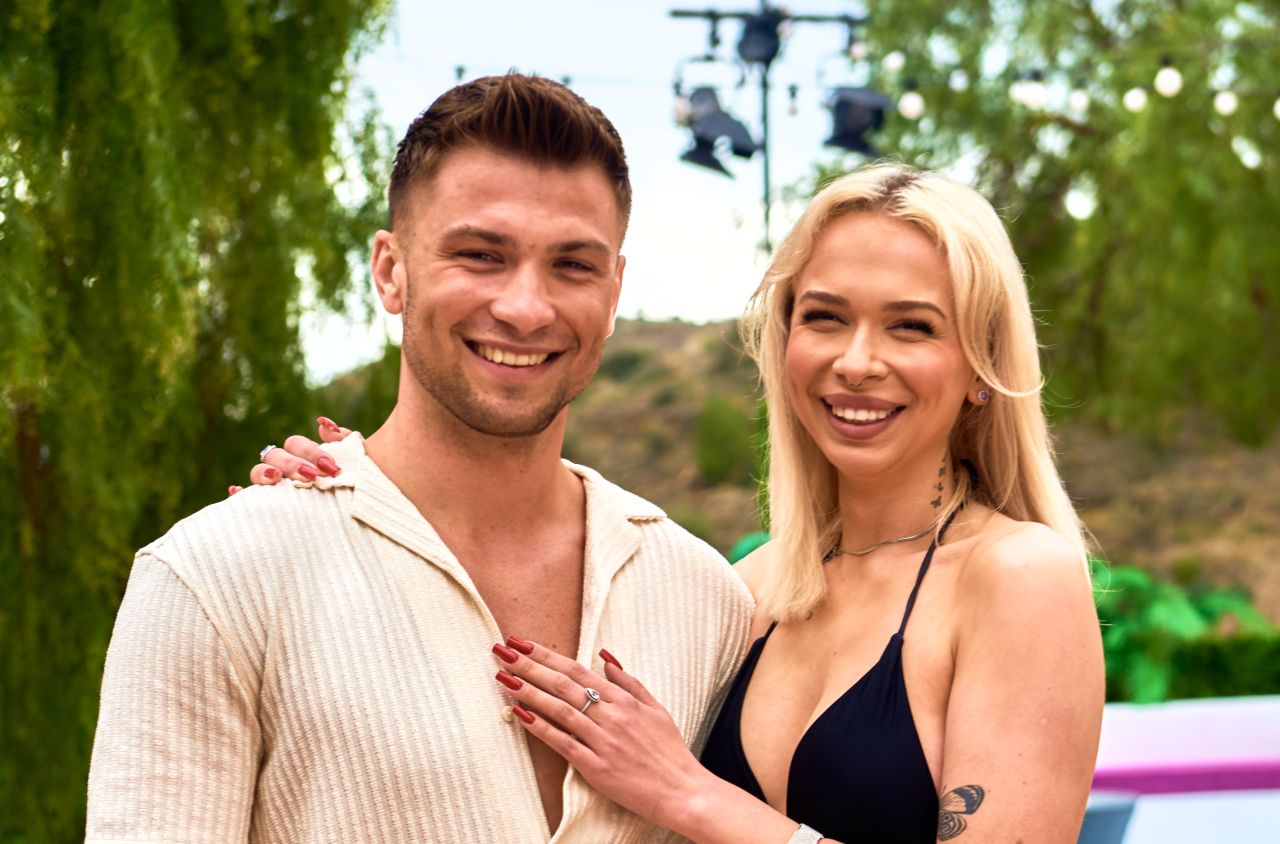 News Love Island Wyspa Mi�o�ci 9 - odc. 4. Jarek i Adrian - najwi�ksi wrogowie? Streszczenie 4 i 5 odcinka