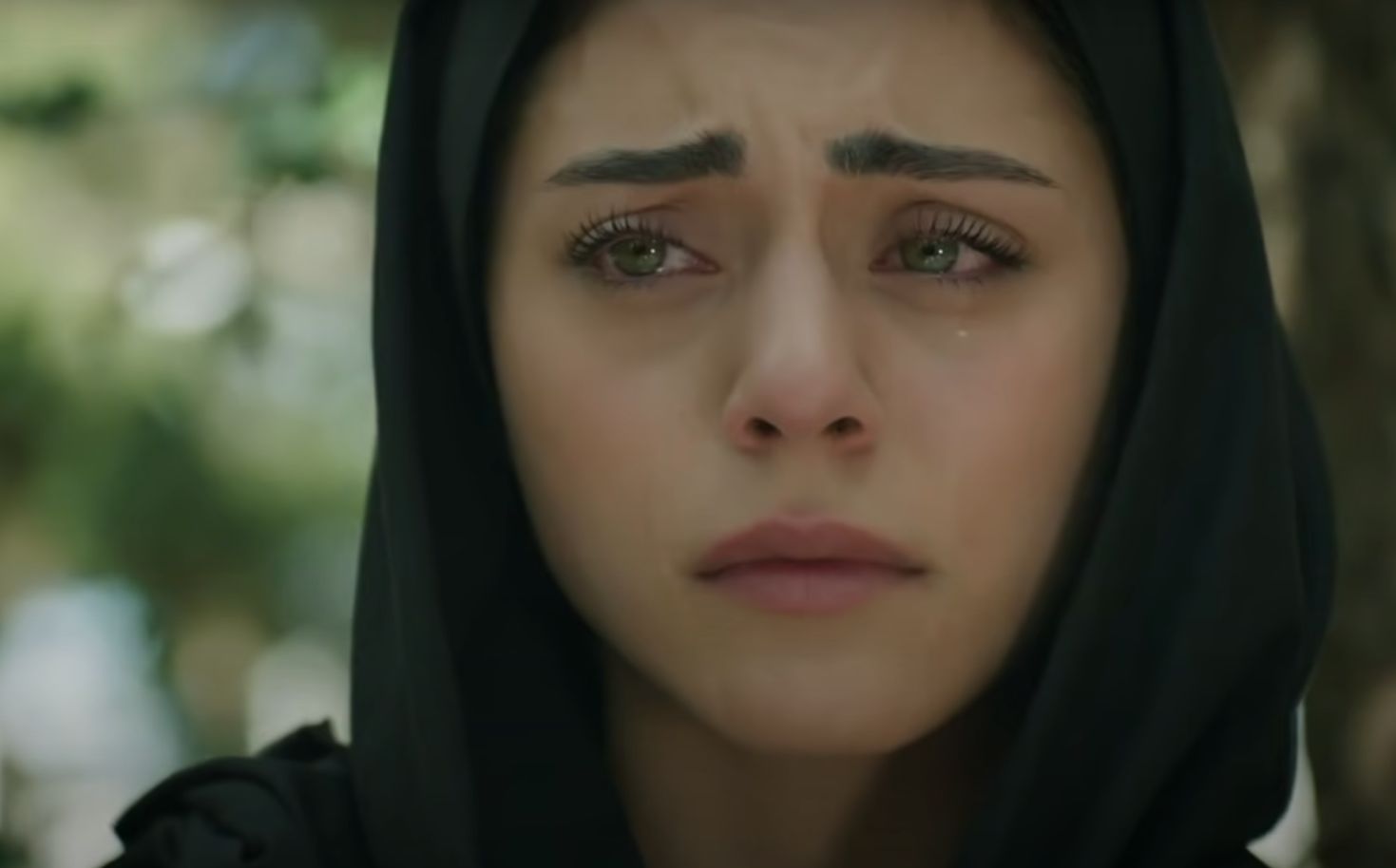 News Dziedzictwo odc. 333. Seher przekonuje Yamana, �e powinien wzi�� udzia� w pogrzebie Arifa. Streszczenie odcinka