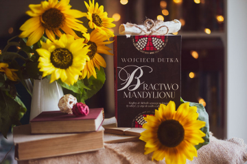 News Matka umar�a na Wielkanoc. Fragment ksi��ki „Bractwo mandylionu