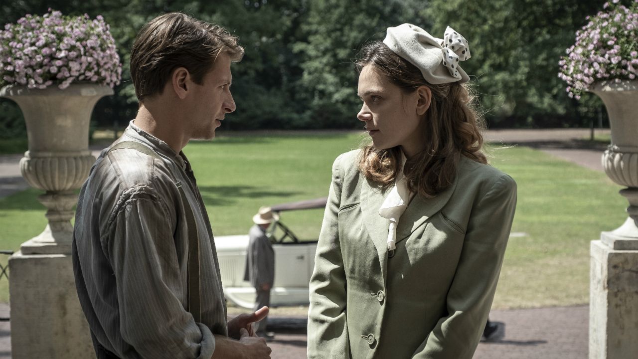 News Stulecie Winnych - 9 odc. Pawe� �eni si� z Mani�. Streszczenie 9 i 10 odcinka