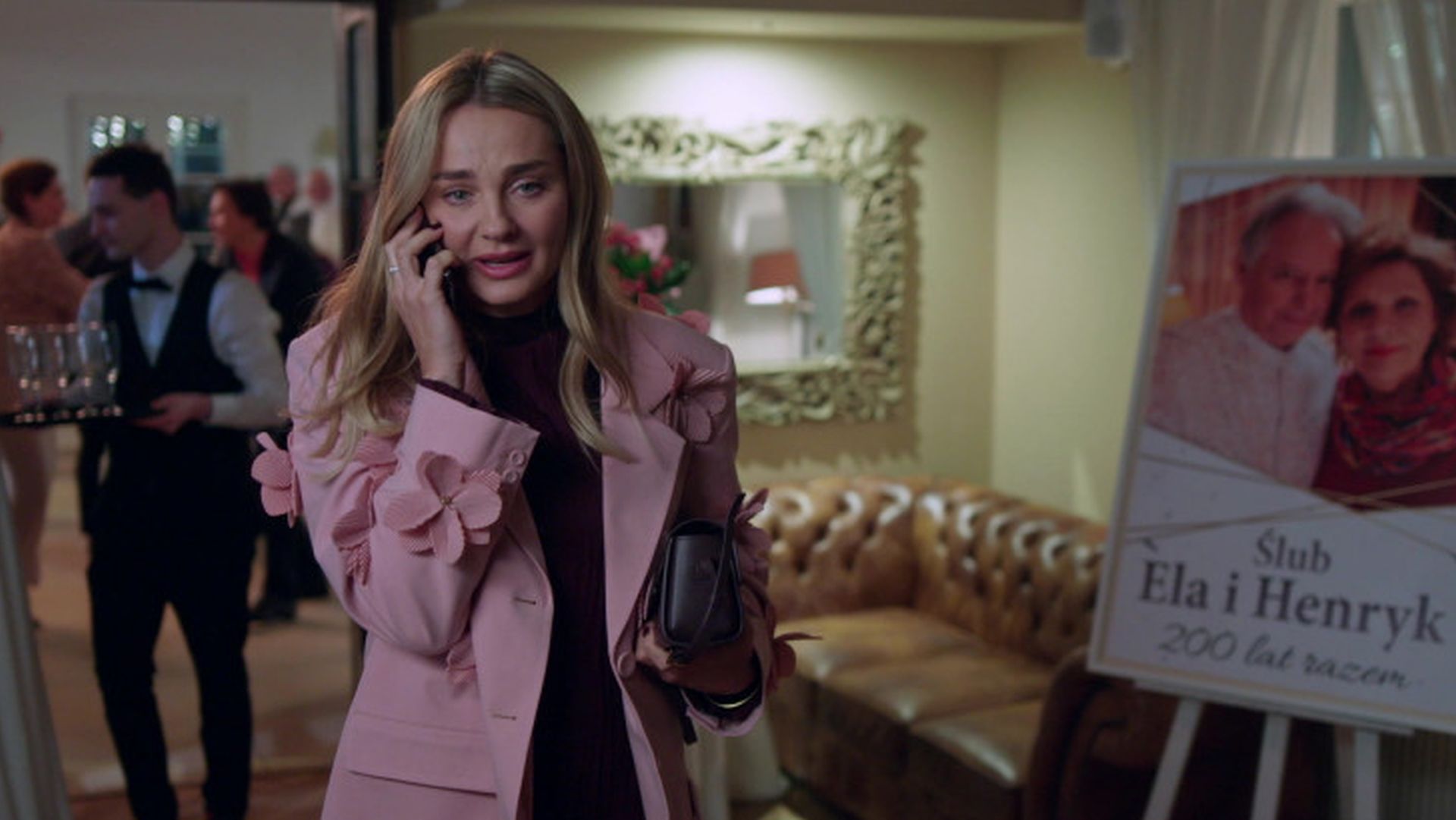 News Przyjaci�ki 294 odc. Kacper ujawnia prawd� Julce, a Dorota staje przed trudnym wyborem! Streszczenie 294 i 295 odcinka