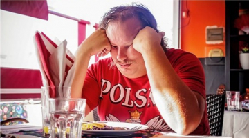 News Pami�tniki z wakacji odc. 80: Spotkanie na grillu i nocne przygody. Streszczenie 80 i 81 odc. Pami�tnik�w z wakacji