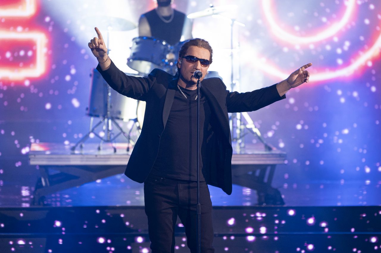 News Twoja Twarz Brzmi Znajomo. Mateusz Zi�ko jako Bono! - odcinek 4 jubileuszowej, 20 edycji programu