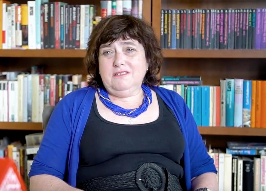 News Nie ma idealnych przek�ad�w. Wywiad z Clare Cavanagh