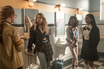 News  „Riverdale” przeniesie widz�w do lat 50? S� ju� pierwsze zdj�cia si�dmego sezonu! 