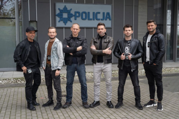 News Gliniarze: odc. 823 i 824: Trwaj� poszukiwania trzech porwanych kobiet. Streszczenie odcink�w 