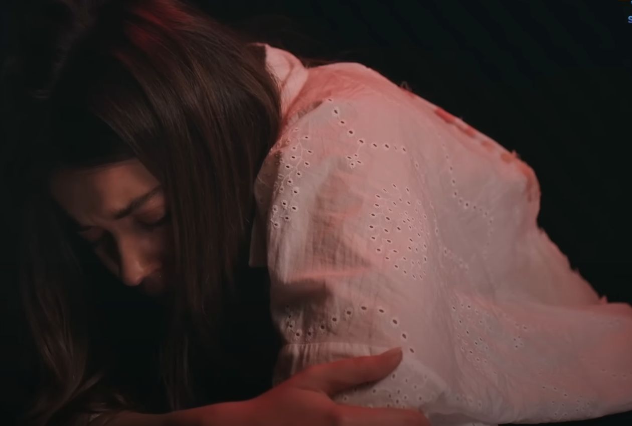 News Z�oty ch�opak - 220 odc. Ferit znajduje Seyran. Dziewczyna jest w krytycznym stanie. Streszczenie 220 i 221 odcinka