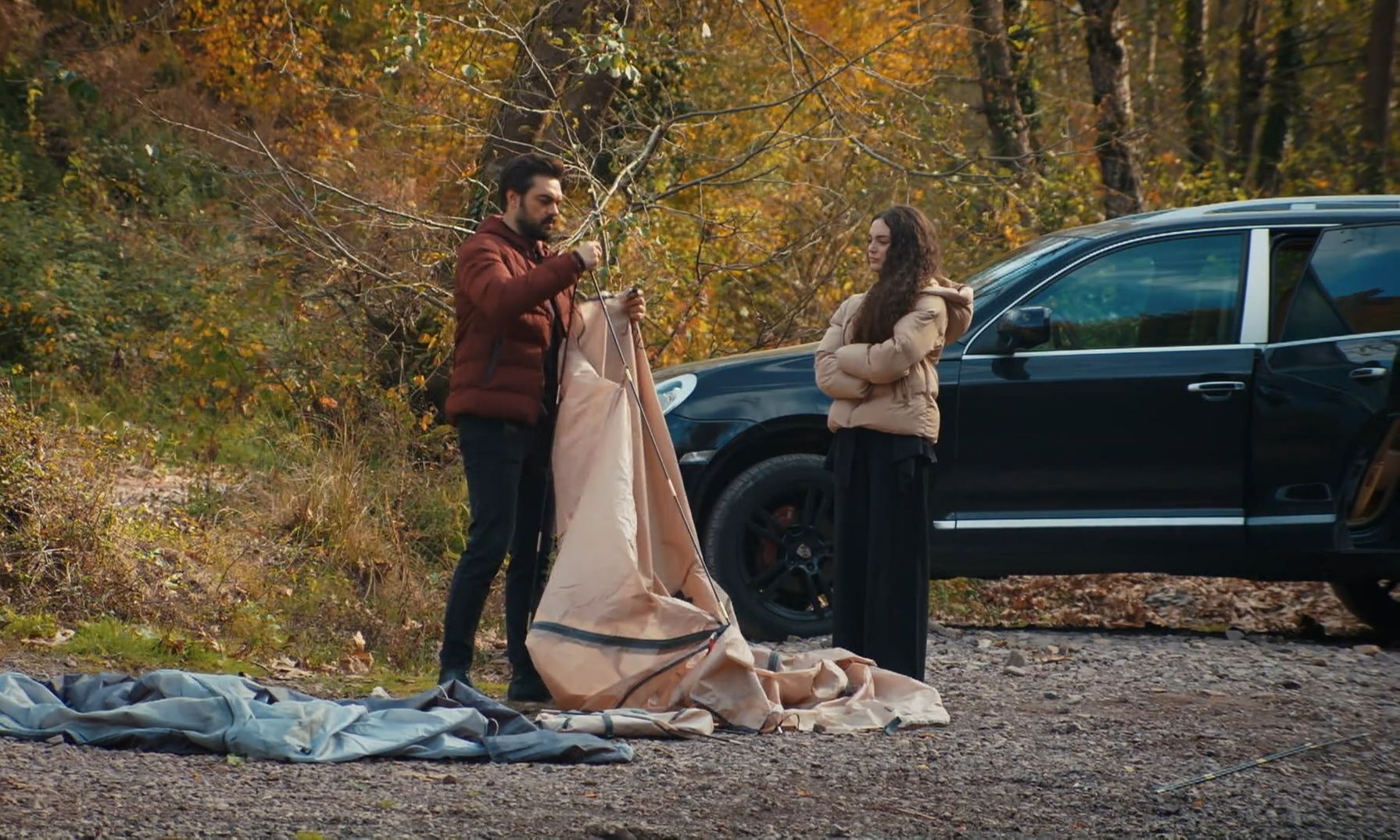 News Dziedzictwo odc. 665 i 666 streszczenie. Nana i Yaman kc si na biwaku. Ertan porywa Ayse!!