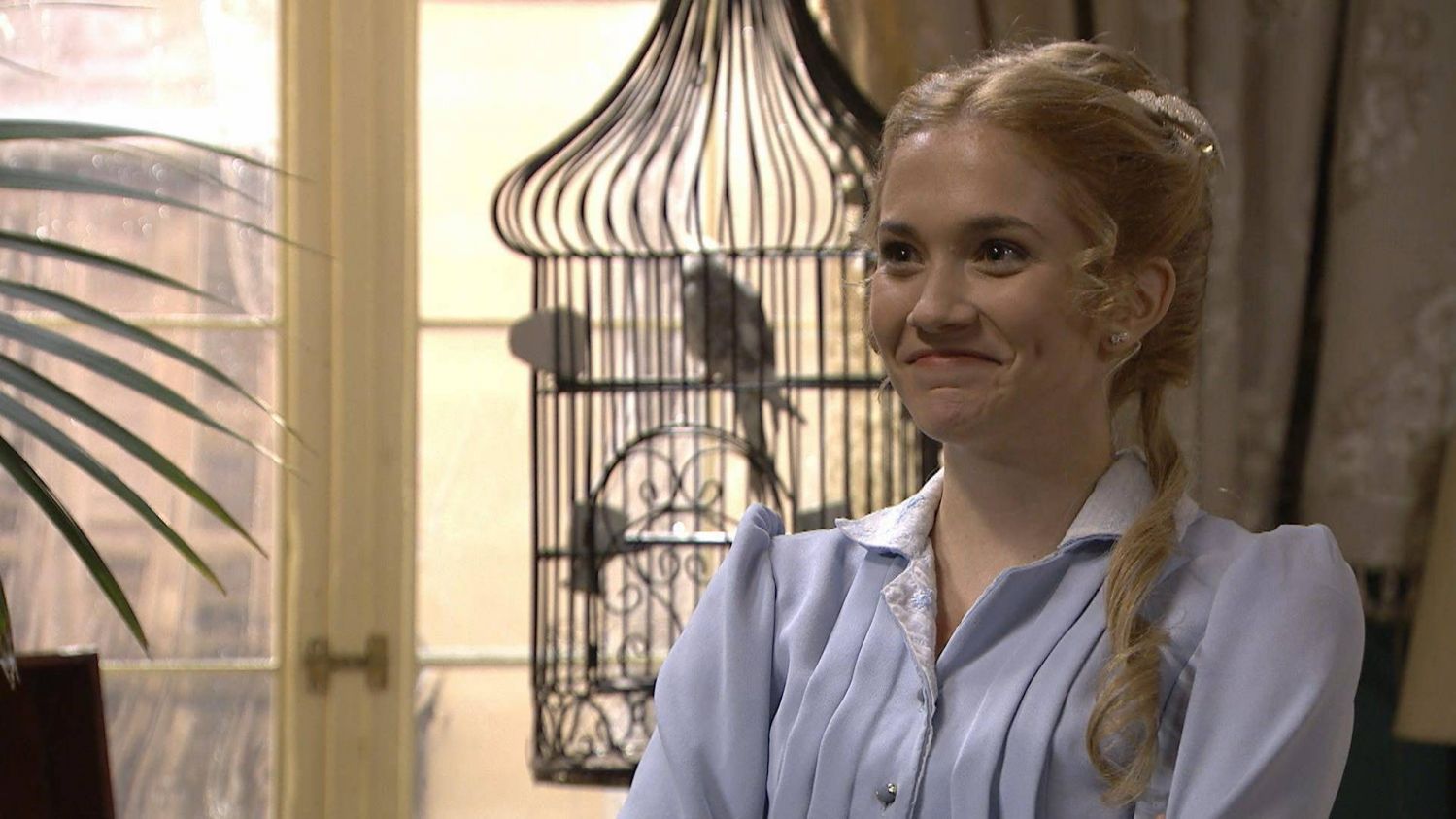 News Akacjowa 38 odc. 580. Elvira wymyka si� do Simona, a Cayetana knuje przeciwko Mauro! Streszczenie 580 i 581 odc. 