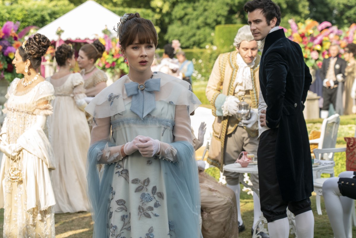 News Eloise czeka romans z kobiet�? W kolejnym sezonie „Bridgerton�w” b�dzie wi�cej queerowych w�tk�w? 