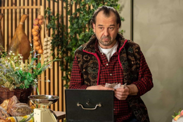 News Barwy szcz�cia - 2858 odc. Karolina budzi si� u boku Bruna. Streszczenie 2858 i 2859 odc.