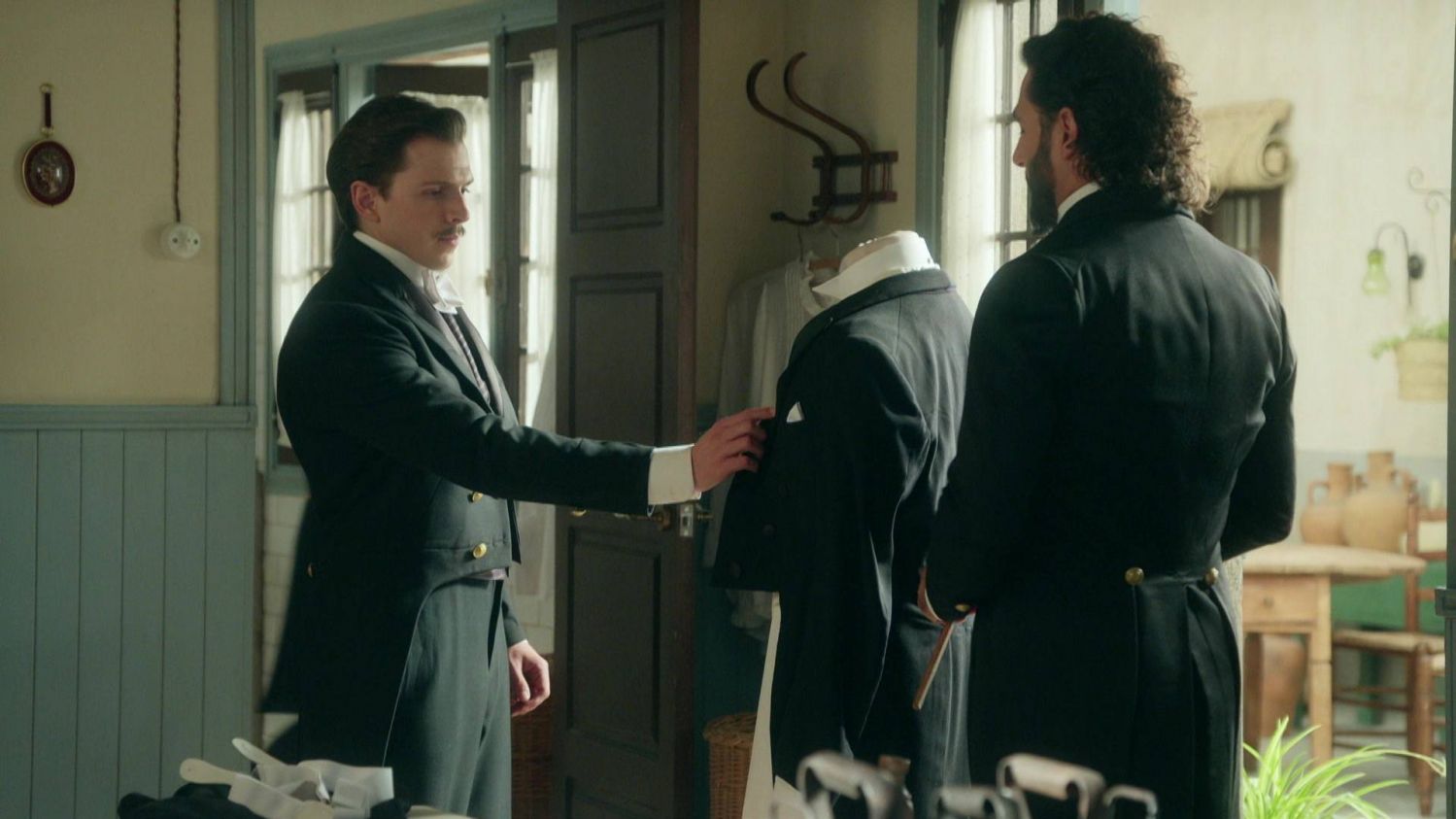 News La Promesa - pa�ac tajemnic - 279 odc. Feliciano wyznaje Teresie prawd�. Streszczenie 279 i 280 odc.