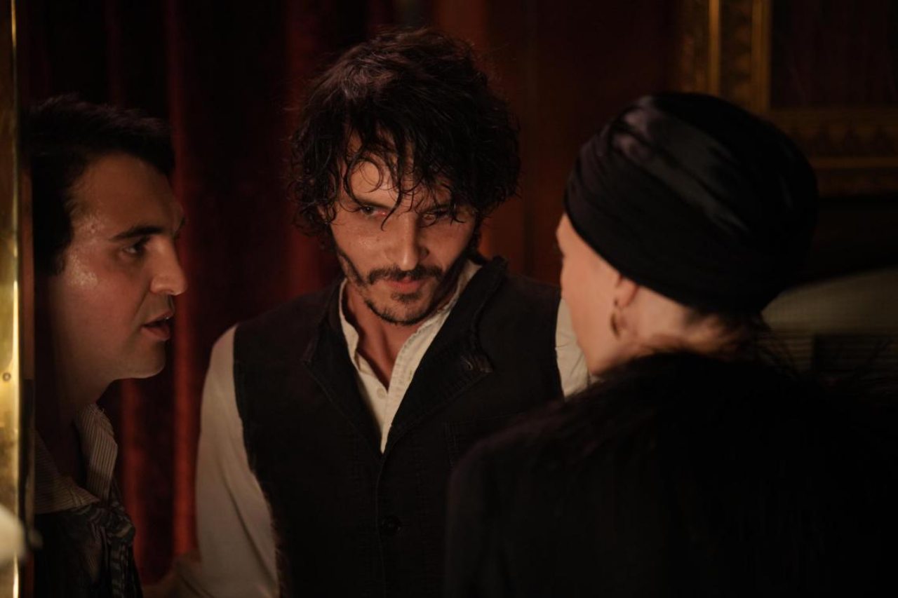 News Podw�jna to�samo�� - 3 odcinek. Co wydarzy si� w 3 i 4 epizodzie serialu?