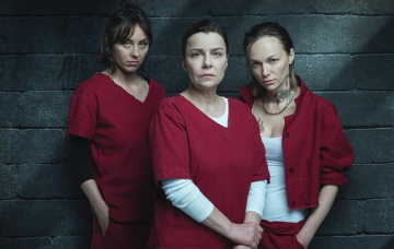 News Skazana: sezon 2. Pawe� po odzyskaniu przytomno�ci obci��a Hank�. Co wydarzy si� w 2 odcinku serialu TVN?