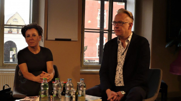 News Mariusz Szczygie� wraca do telewizji? Pojawi� si� w siedzibie TVP