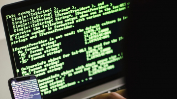 News Sztuczna inteligencja uczy si� od pisarzy. Powie�ci by�y bezprawnie wykorzystywane przez AI�