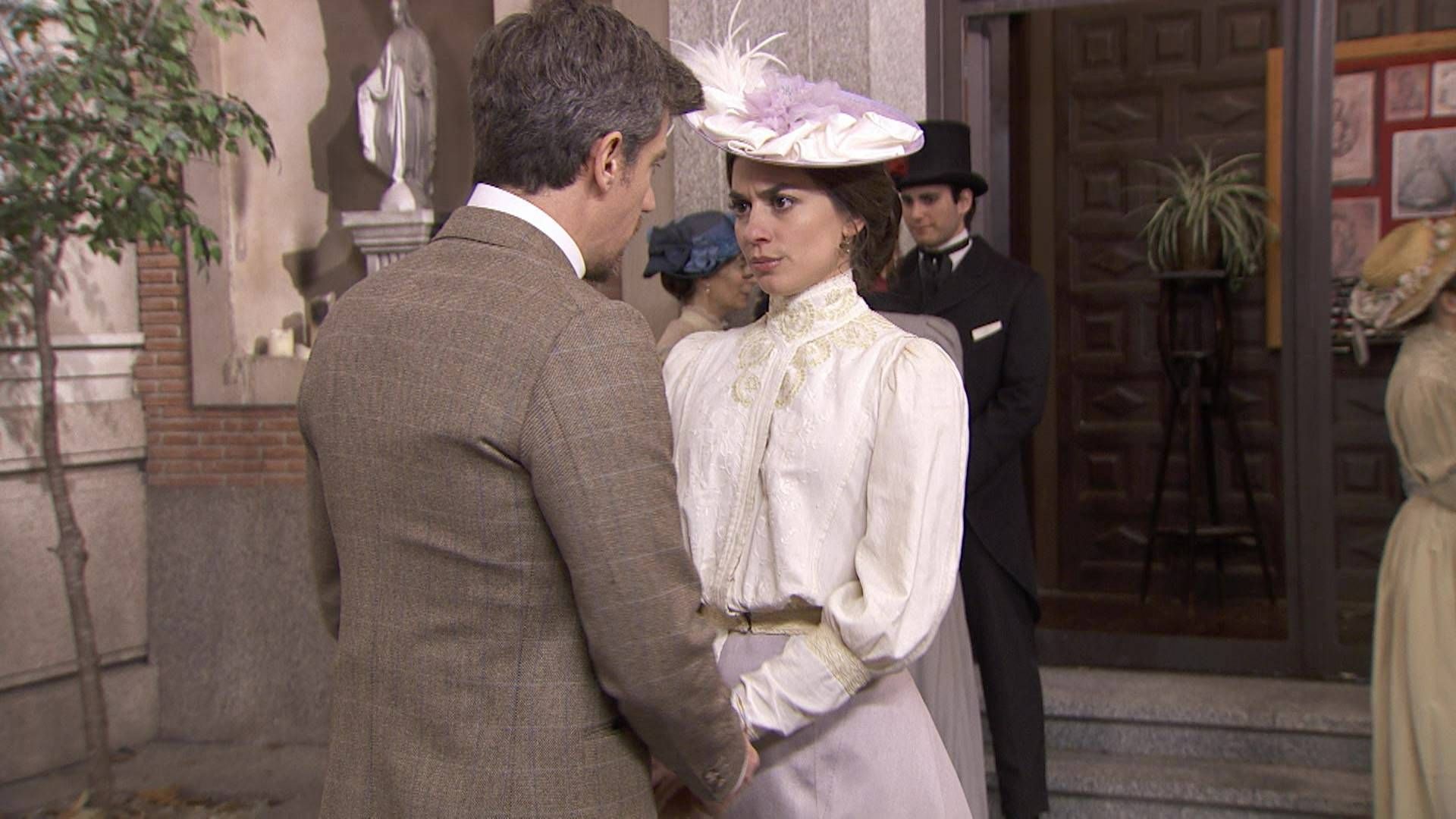 News Akacjowa 38 - 364 odc. Teresa i Mauro bardzo za sob� t�skni�. Streszczenie 364 i 365 odc.