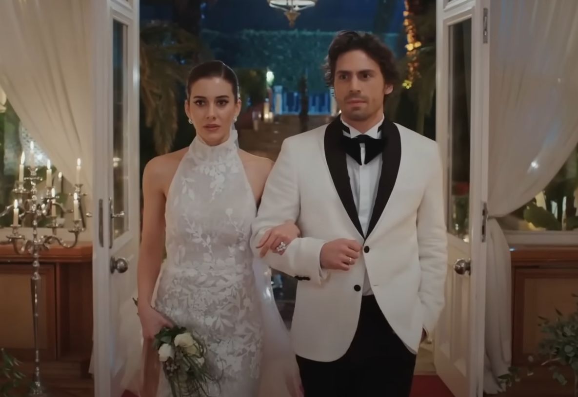 News Z�oty ch�opak - 111 odc. Kazim ZMUSZA Sun� do �lubu! Streszczenie 110 i 111 odcinka