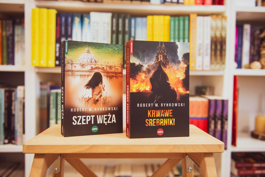 News Wrobili�my go. Fragment ksi��ki „Krwawe srebrniki