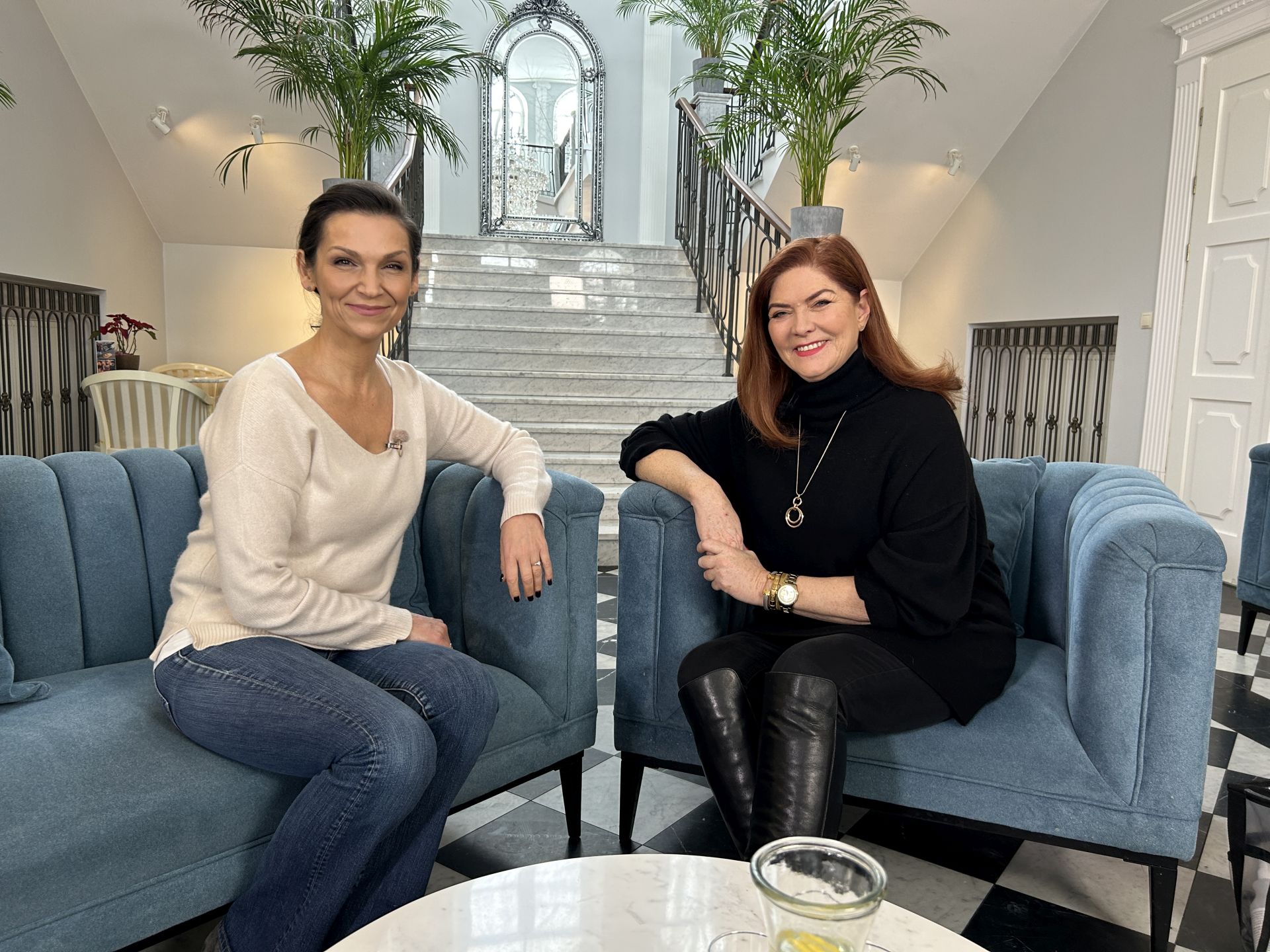 News Nasz nowy dom 284 odc. Pani Aneta - osoba nies�ysz�ca - potrzebuje gruntownego remontu mieszkania. Streszczenie 284 odcinka