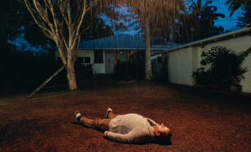 News Ulubiony boski idiota - serialowa komedia fantasy o bardzo przeci�tnym bo�ym pos�a�cu 