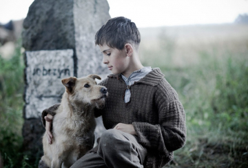 News Biegnij, ch�opcze biegnij - przejmuj�cy dramat wojenny 