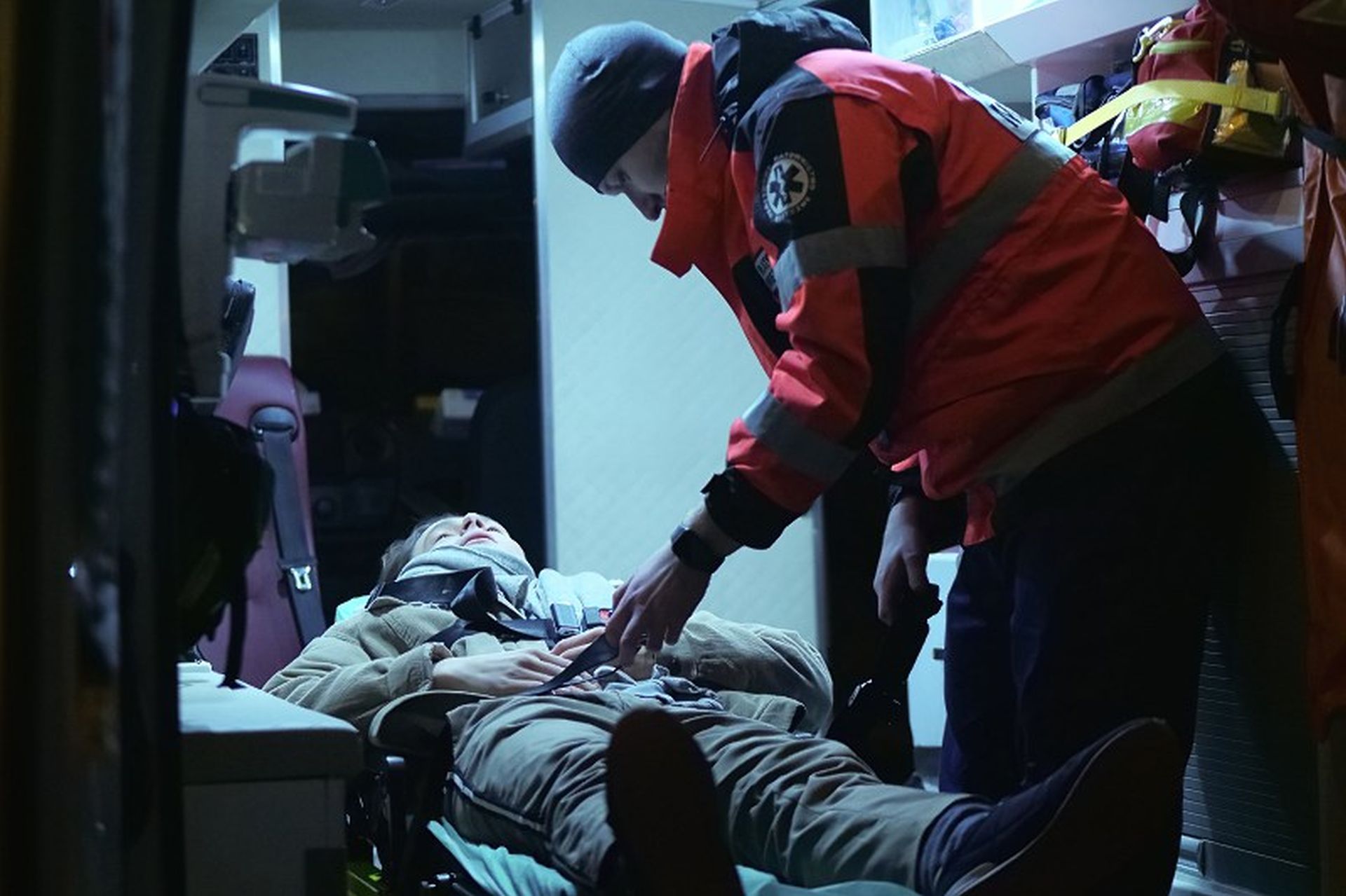 News Pierwsza mi�o�� - 3957 odc. Krystian w szpitalu! Ewa podejmuje drastyczne kroki... Streszczenie 3957 i 3958 odc