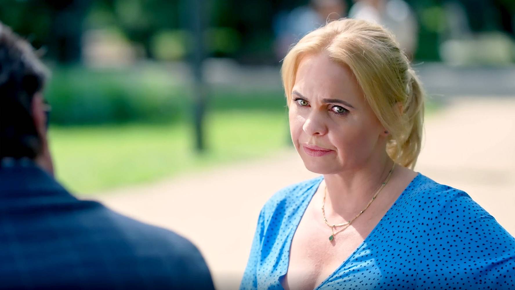 News Przyjaci�ki 260 odc. Anka robi awantur� Malwinie. Streszczenie 260 i 261 odc. 